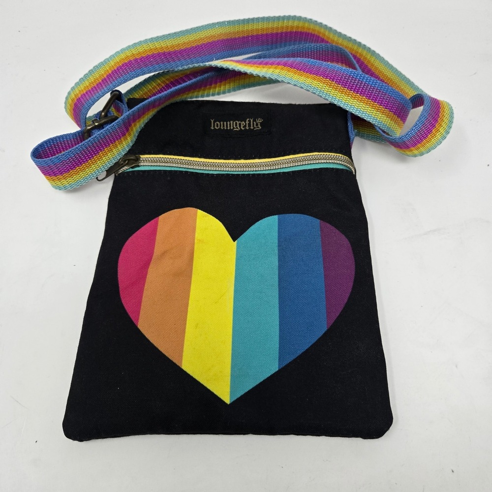 Loungefly Rainbow Heart Black Canvas Crossbody Bag‎ Festival Pride Travel Purse